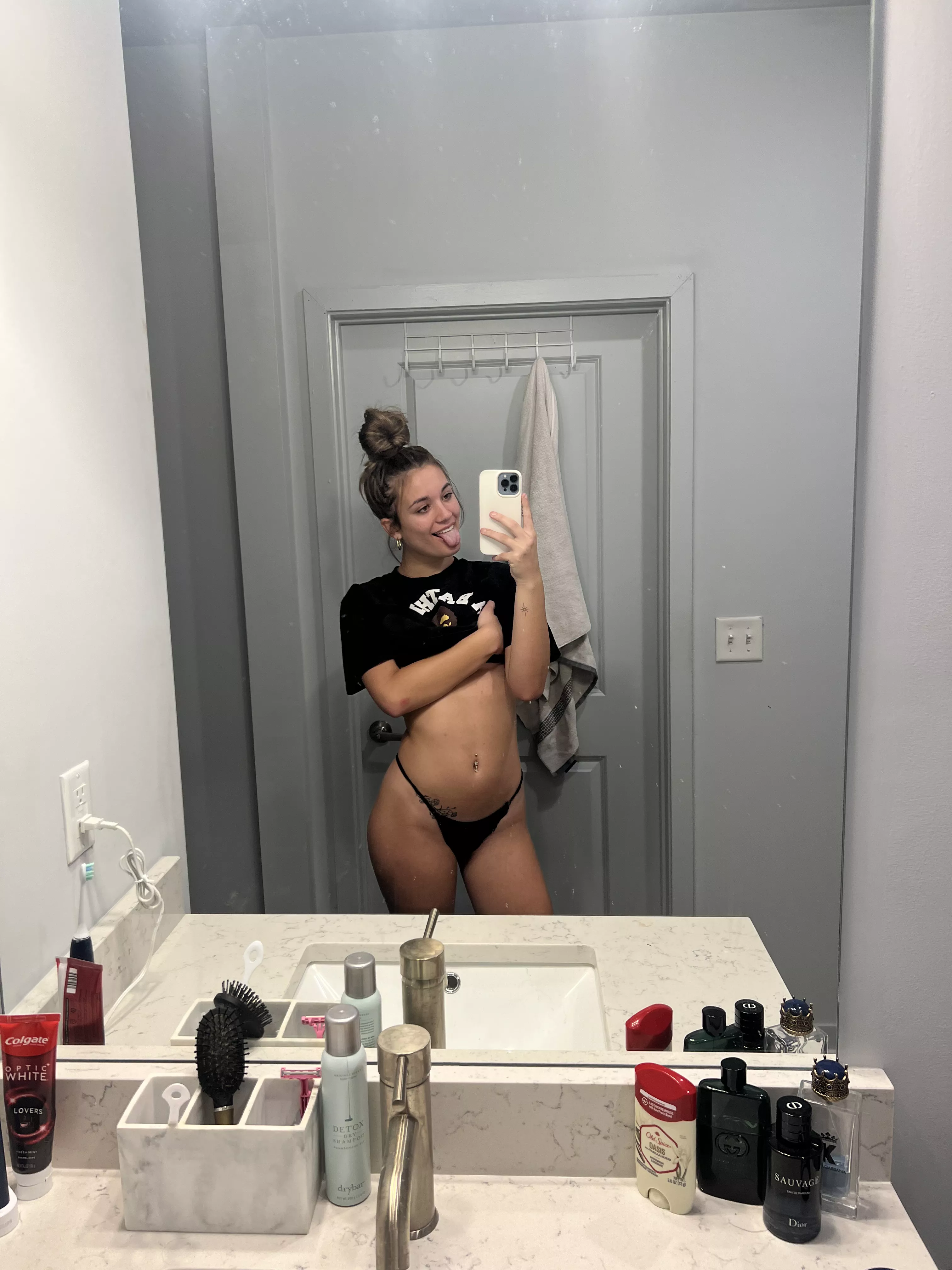 Would I look good wearing your shirt?