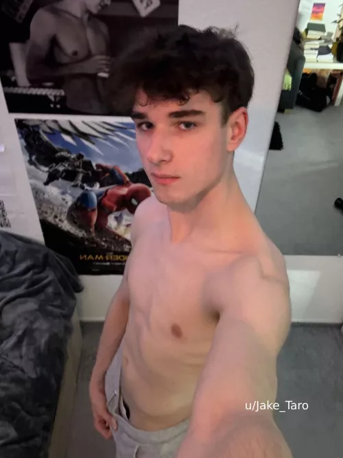 (20) typical gamer attire 😏