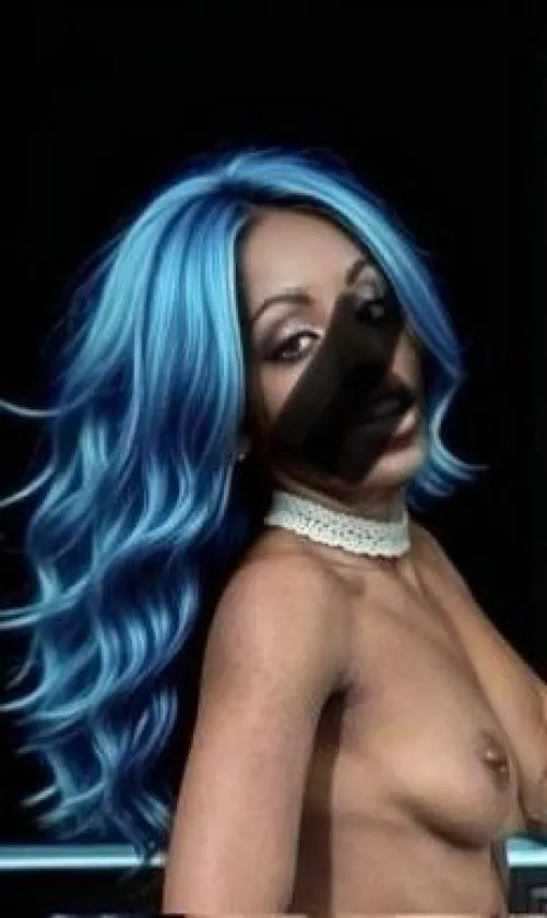 37 amateur stripper loves attention