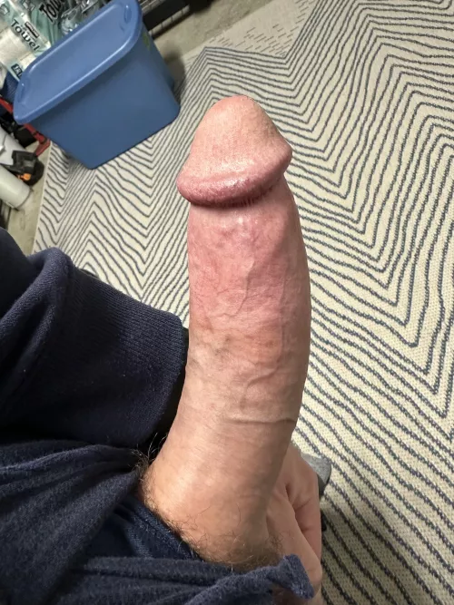 [48] desperate for sexy female DM me ladies
