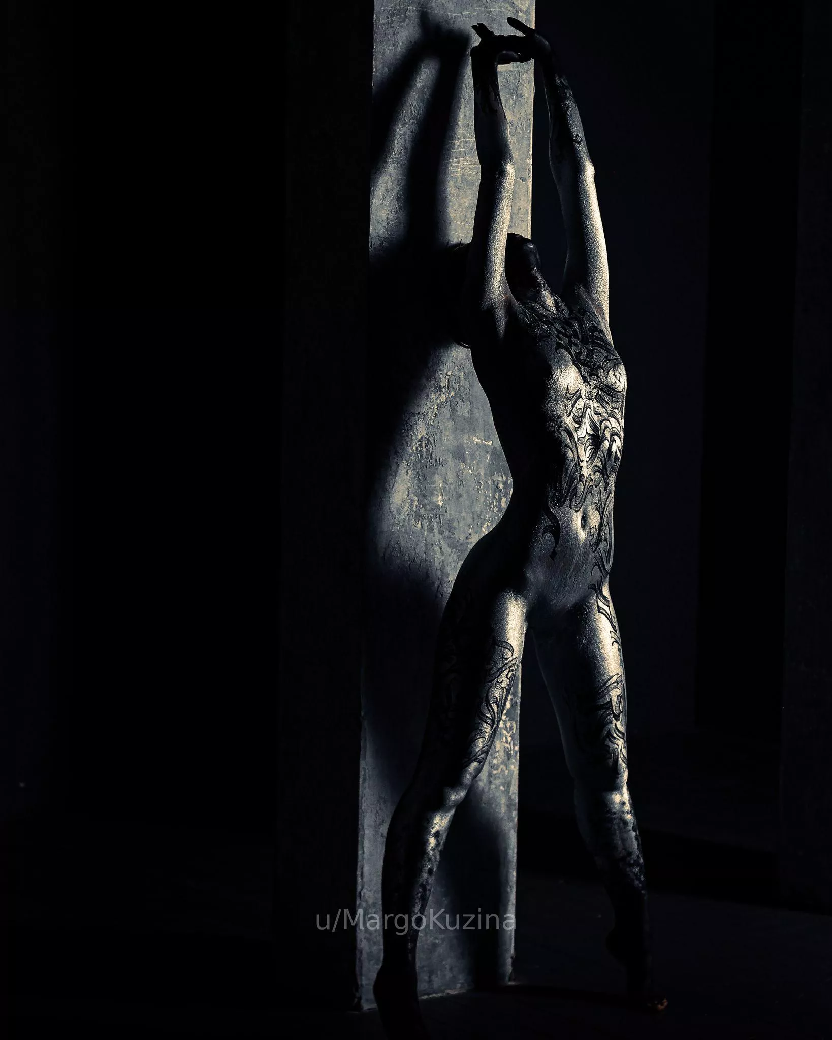 Acrylic bodypaint by Theabstracter on me