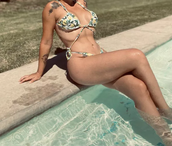 Days like today make me hot.