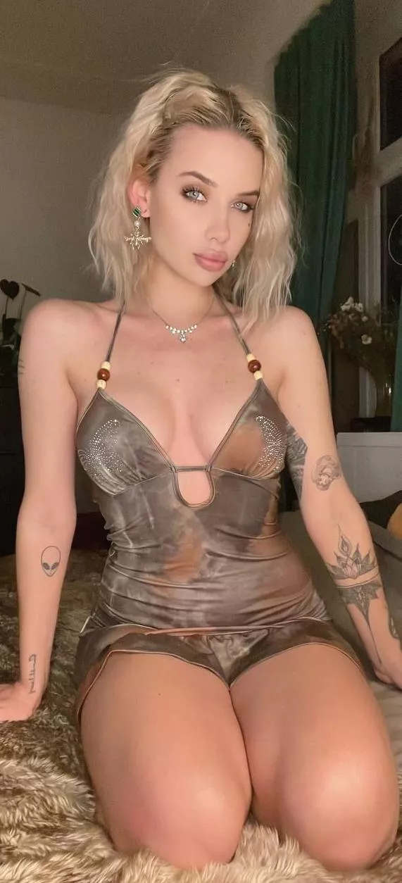 Do you want my ass to smother you?