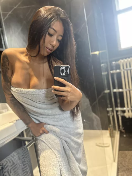 Feeling extra cute today 😘😘😘