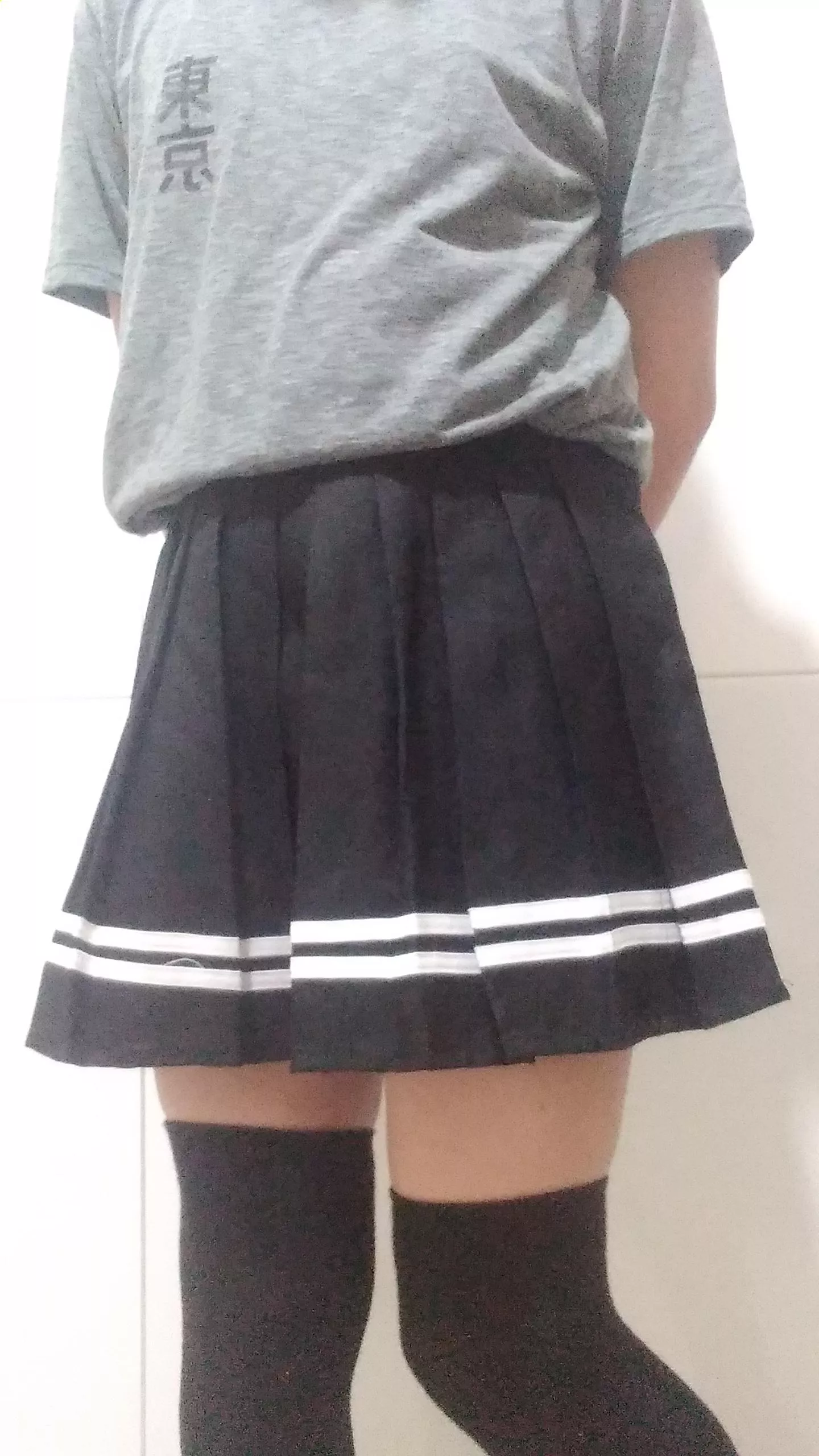 Got *that* skirt. Thus: