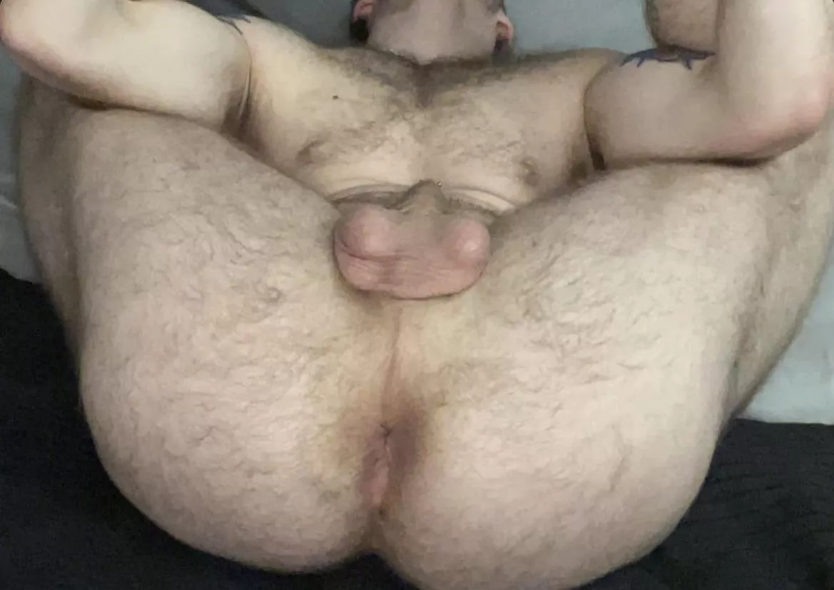 Hairy ass