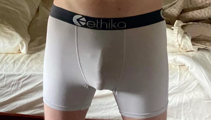 Hangin' on a Saturday