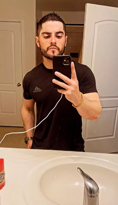 happy friday , lets start this weekend🫶🏻