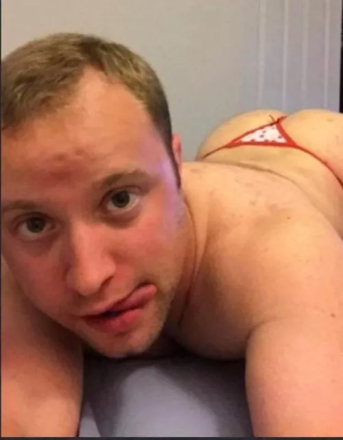 Help me tell the world that I’m a panty boy!