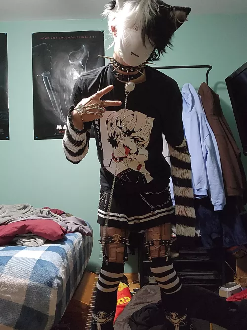 I adore looking edgy