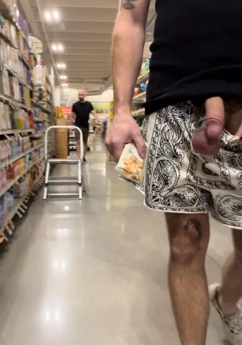 Idk the grocery store always gets me so horned.