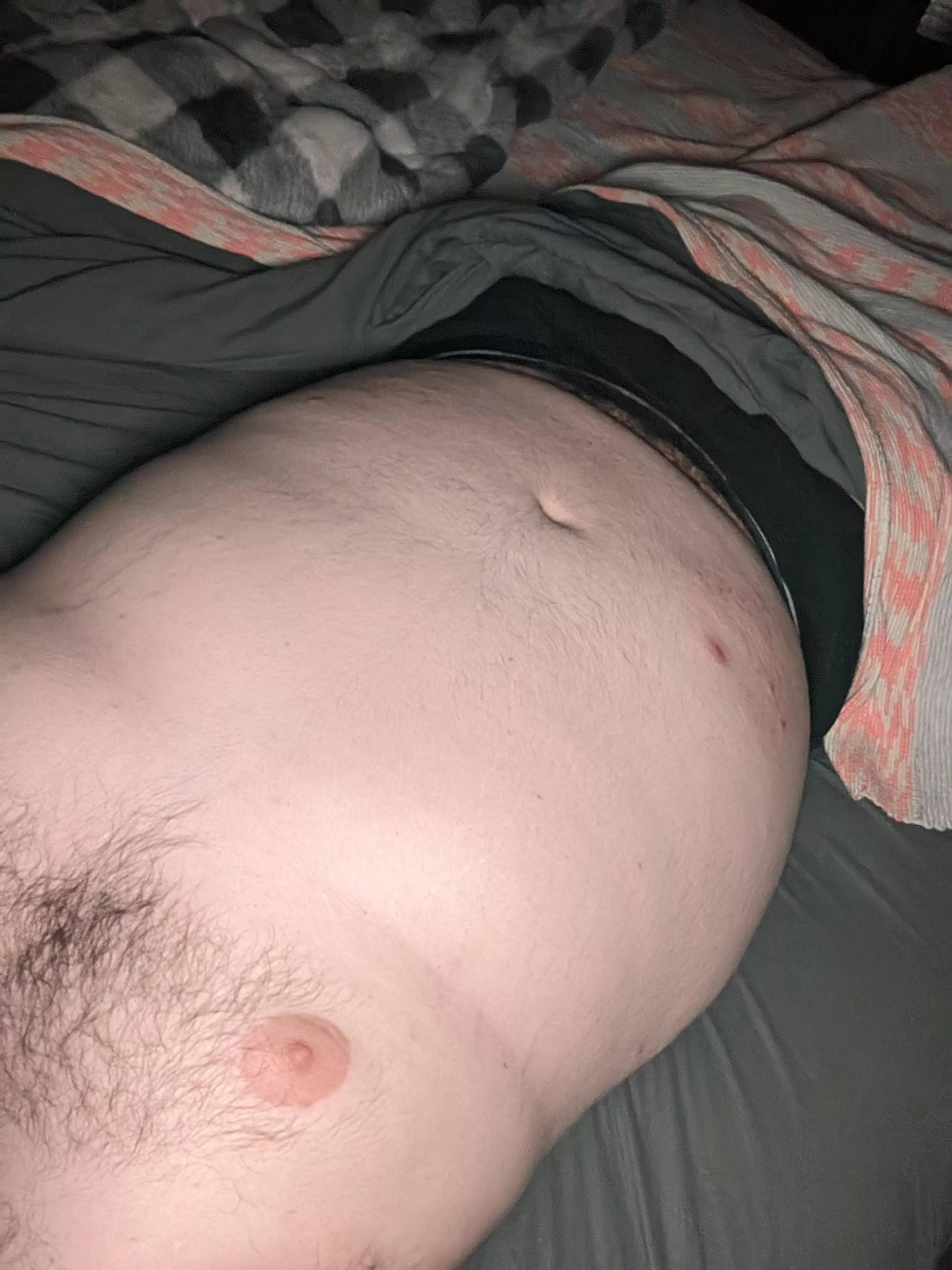 I'm freezing. Can someone spend the night with me?