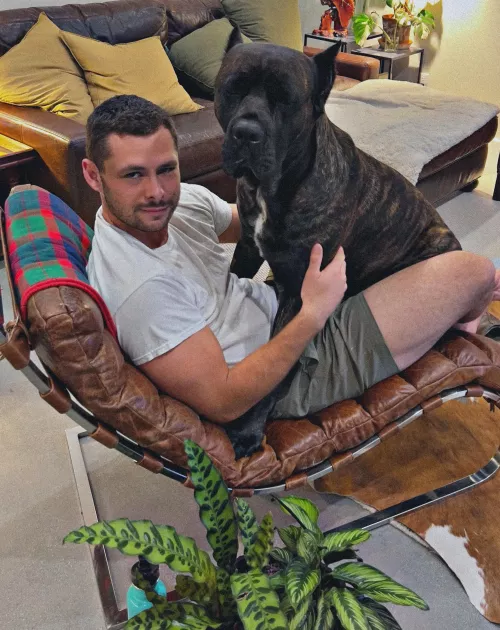 lol he thinks heβs not 140lbs π