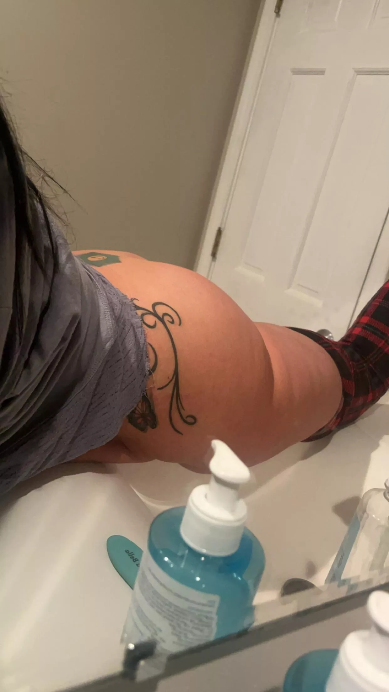 Morning stretches 🙆‍♀️🙆‍♀️