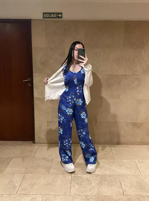 My body was created to be depicted in paintings