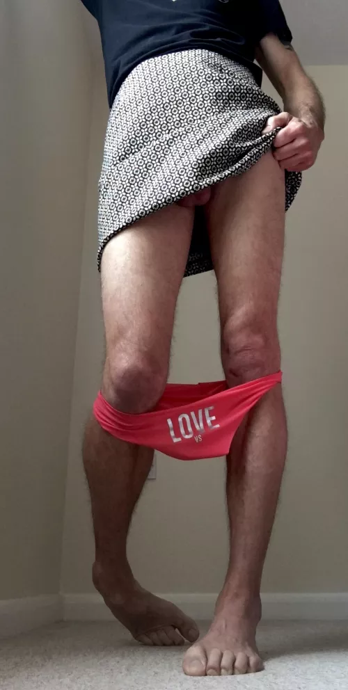 My gf loves me in my panties