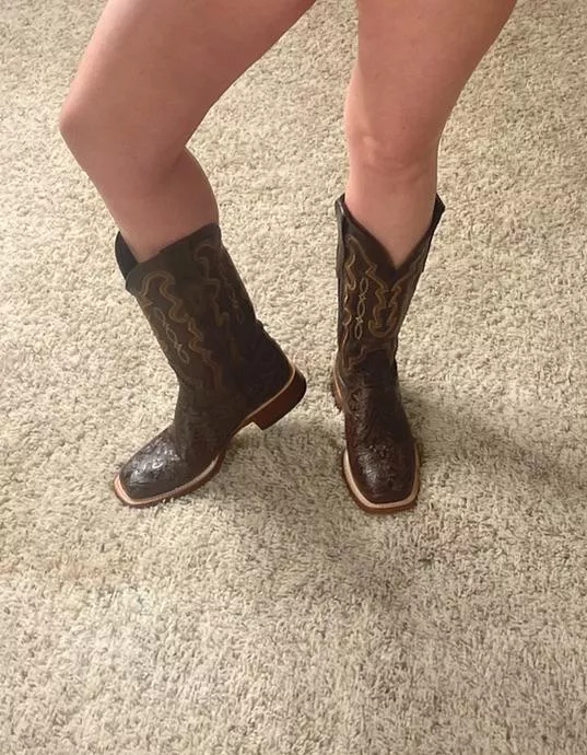 New boot goofin