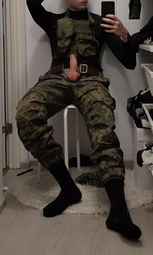 shh..🤫 we need to be quiet, are you able to?😈🥵