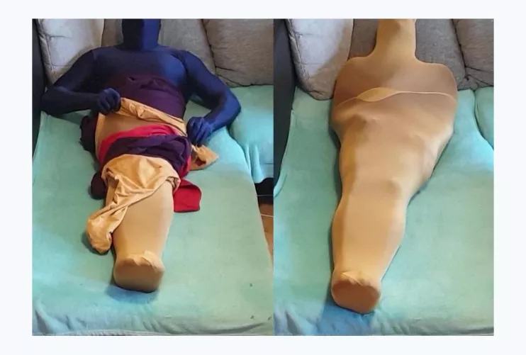 This was 5 layers Pantyhoses + 1 Zentai...ist was pretty tight almost got stuck