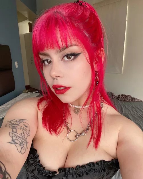 U just want someone that give me kisses and cuddles