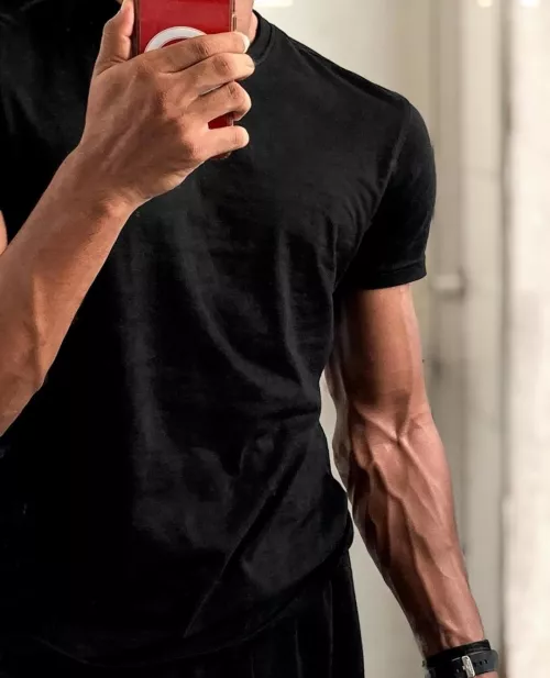 veins that run straight to my heart