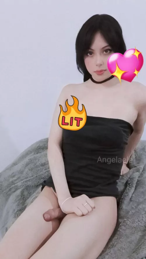 Wanna stroke with me?<33