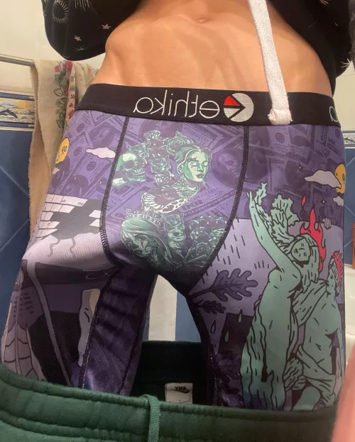 What do u wanna see me wear