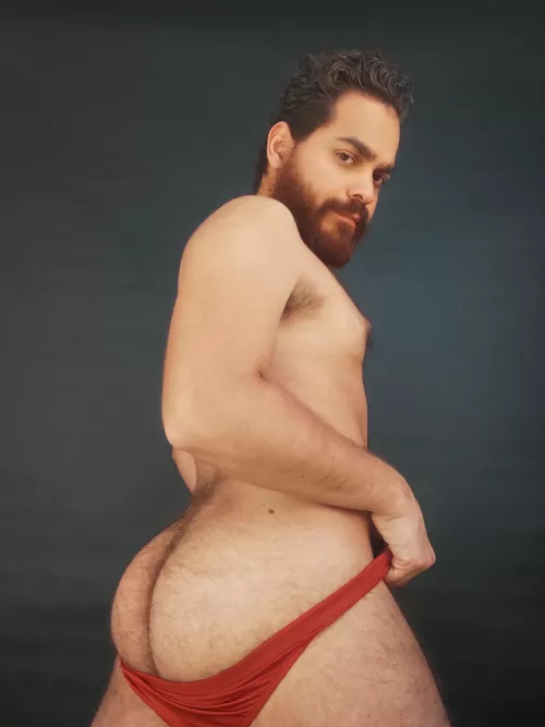 Who wants hairy cake?? 🍰🐺