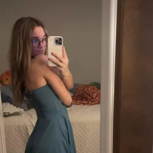 With all due respect I'd so make you cum in 30 seconds