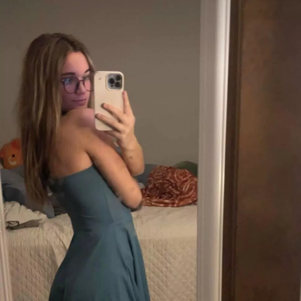 With all due respect I'd so make you cum in 30 seconds