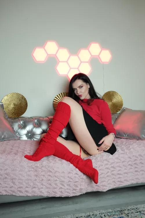 Would you like me to keep the socks on or off? (F)