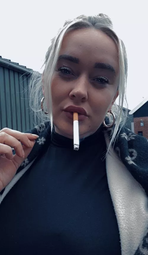 You like the dangle in daily life? 😈