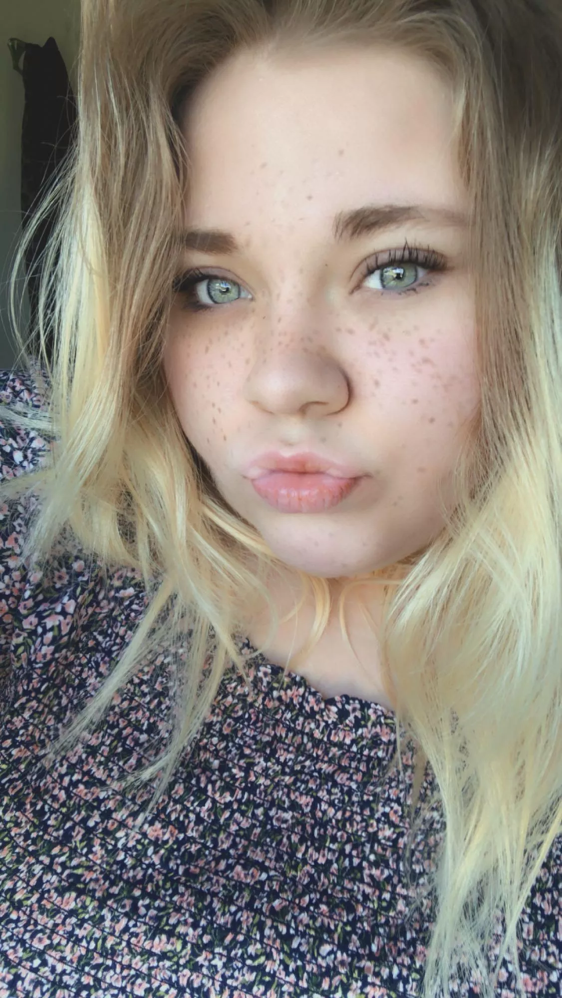 an early selfie for selfie sunday :)