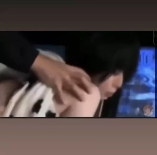 Can someone find the original vid? (There is jojo episode that playing in tv)