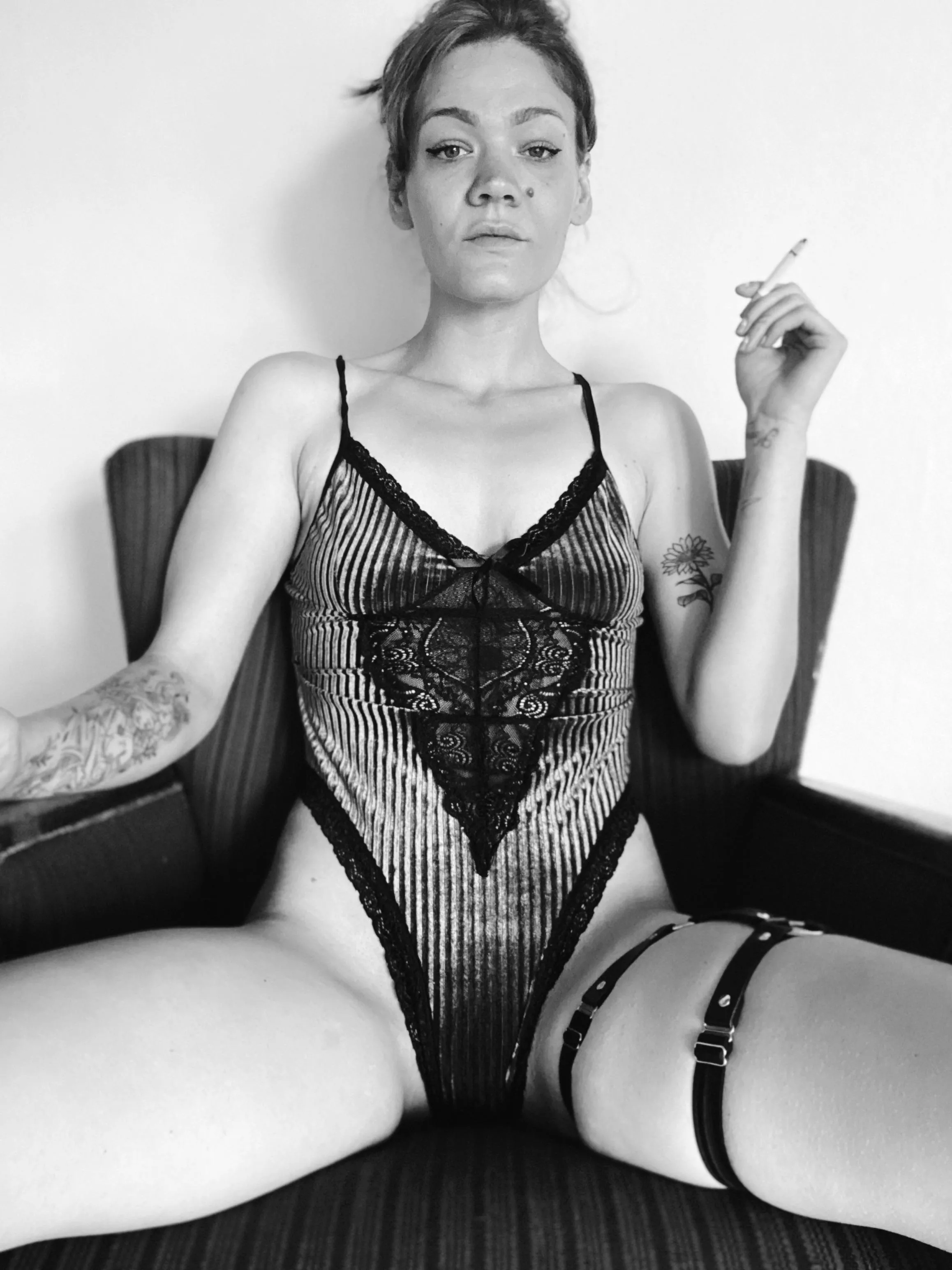 Can we take a cigarette in the break together ?