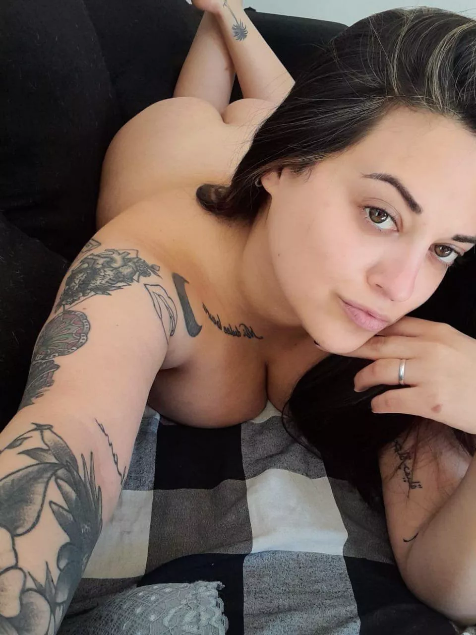 Can you handle my slutty attitude ?