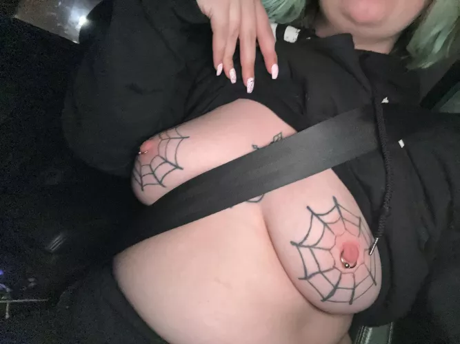 car titties