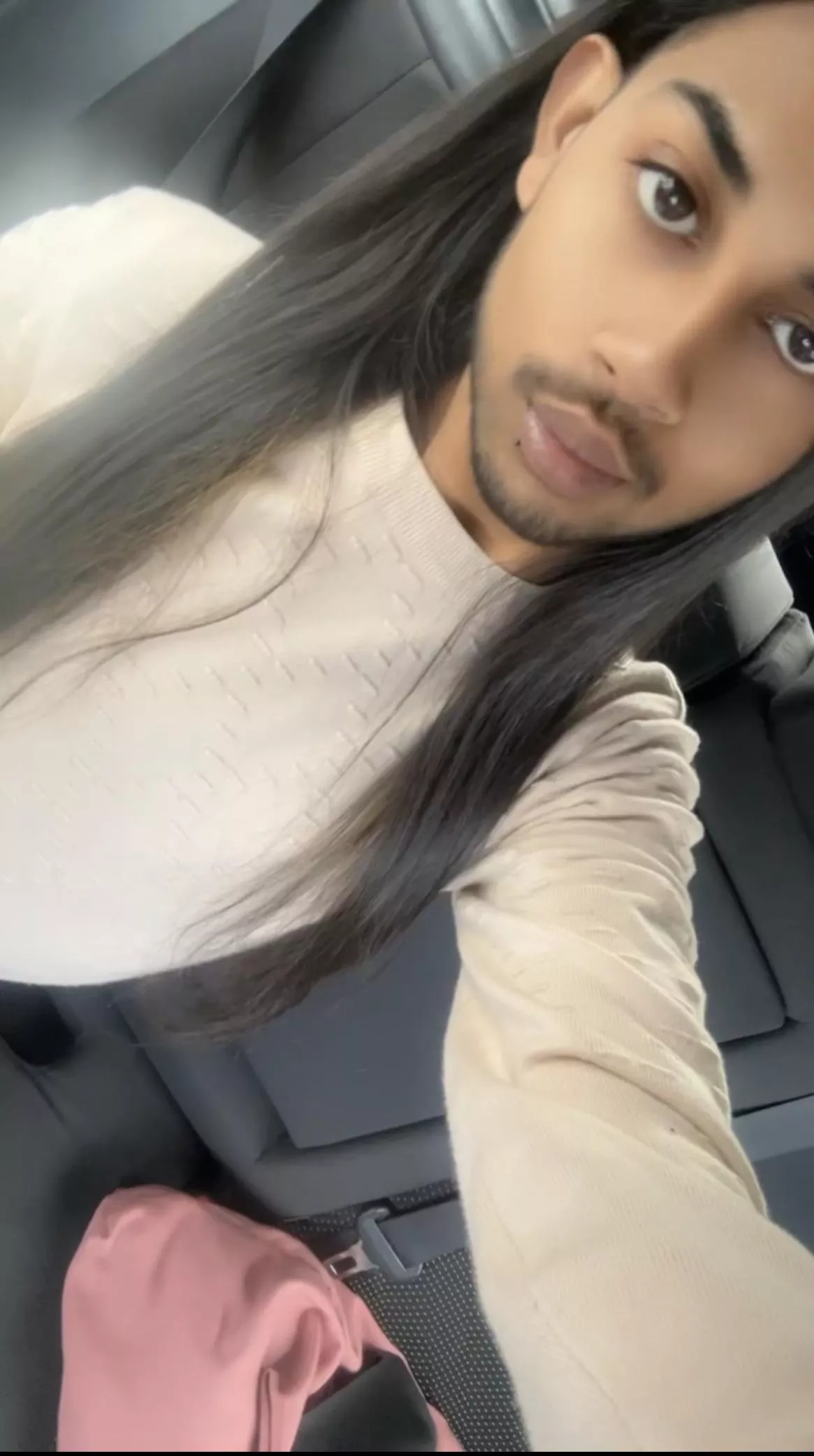 Carry me on Fortnite? :3