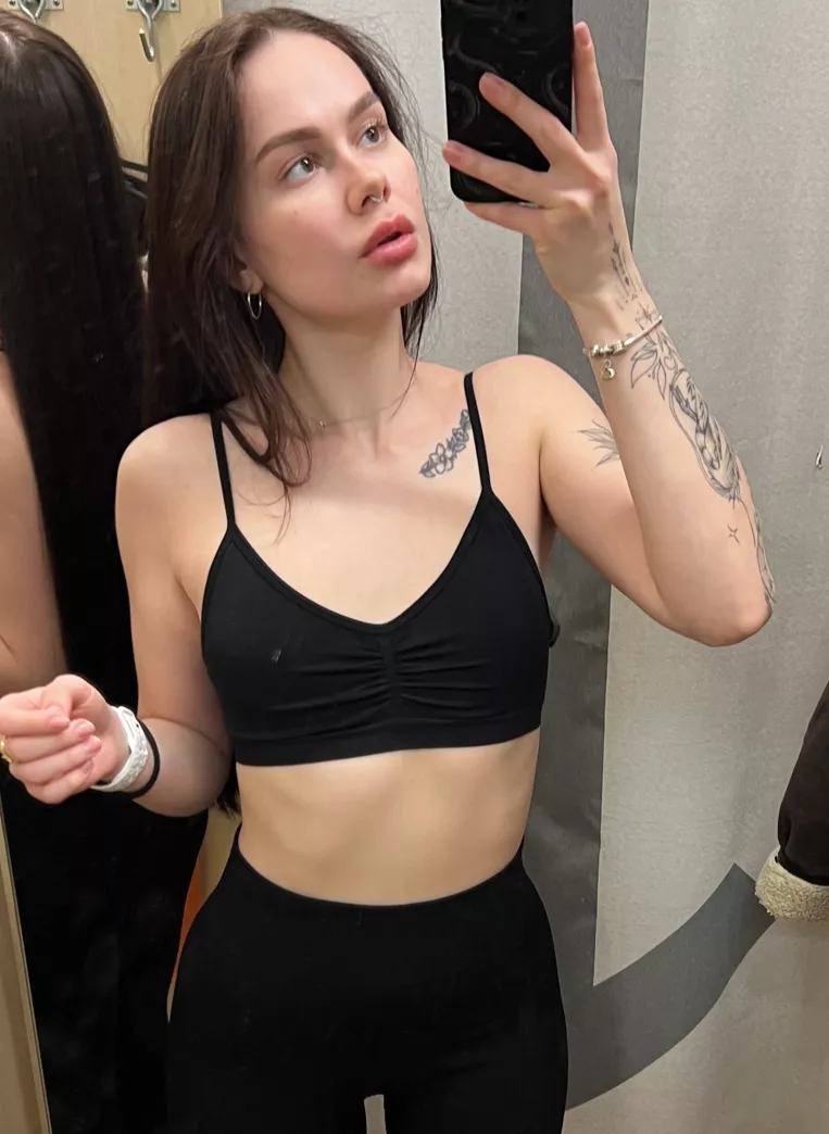 Chooaing new one in changing room