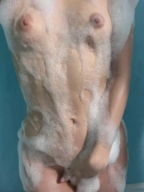 Do you like my flat chest in foam?