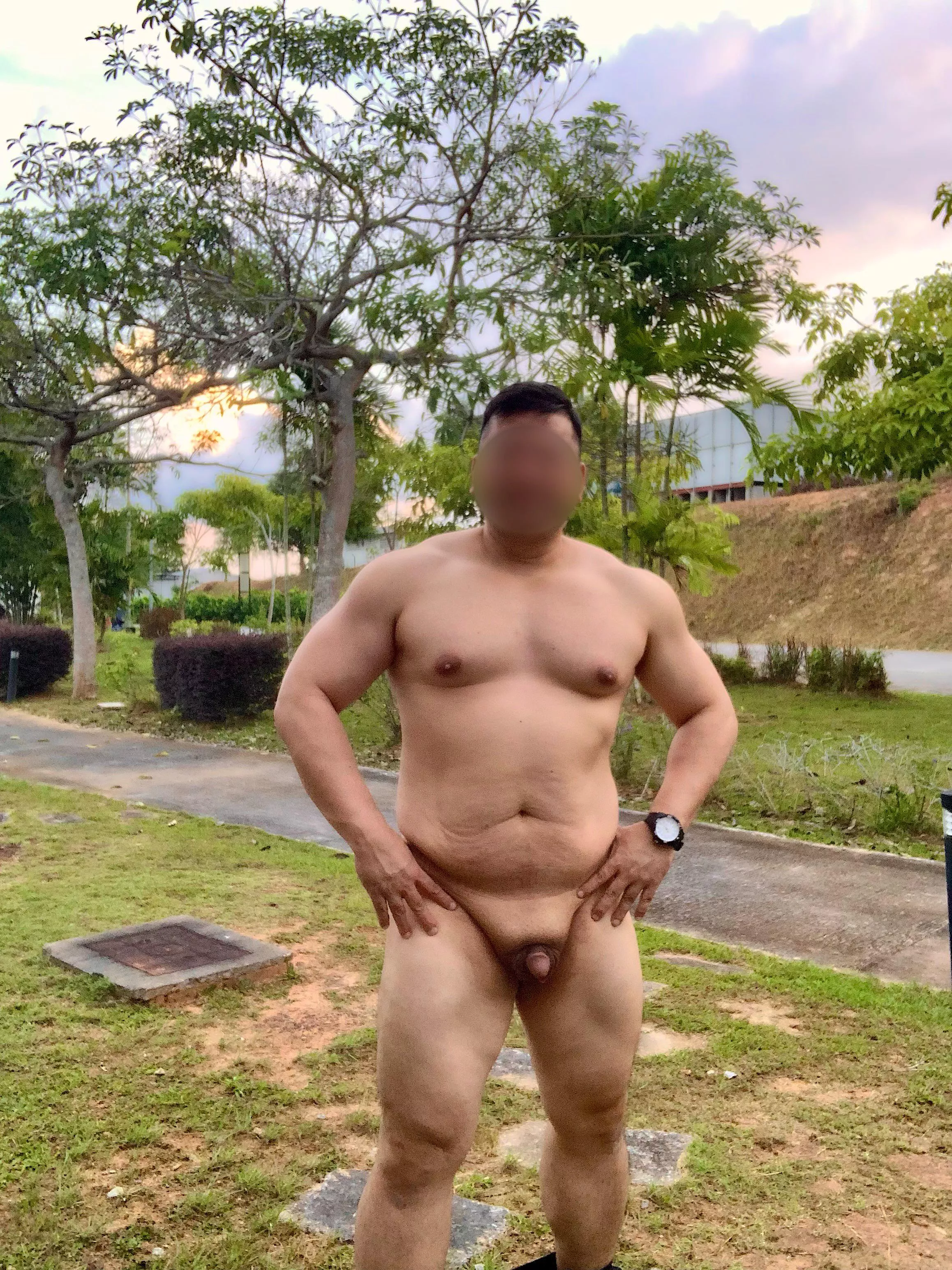 Doing my usual morning rounds at the resort to prepare for the arrival of Chinese New Year vacationers