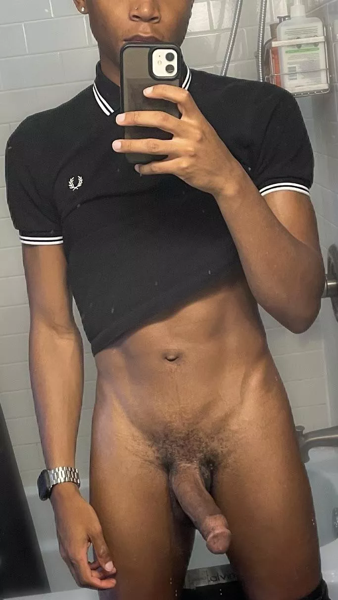 excuse the dirty mirror…