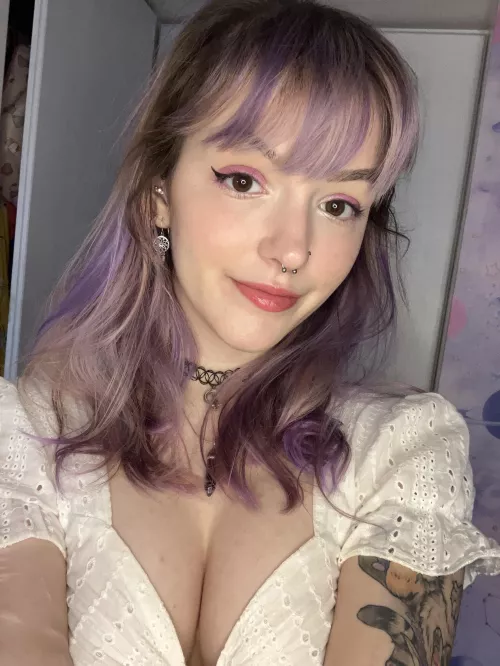 (F) Wanted to show off how cute this lil top is!