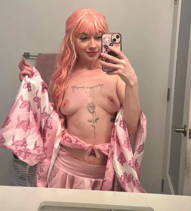 felt cute might delete