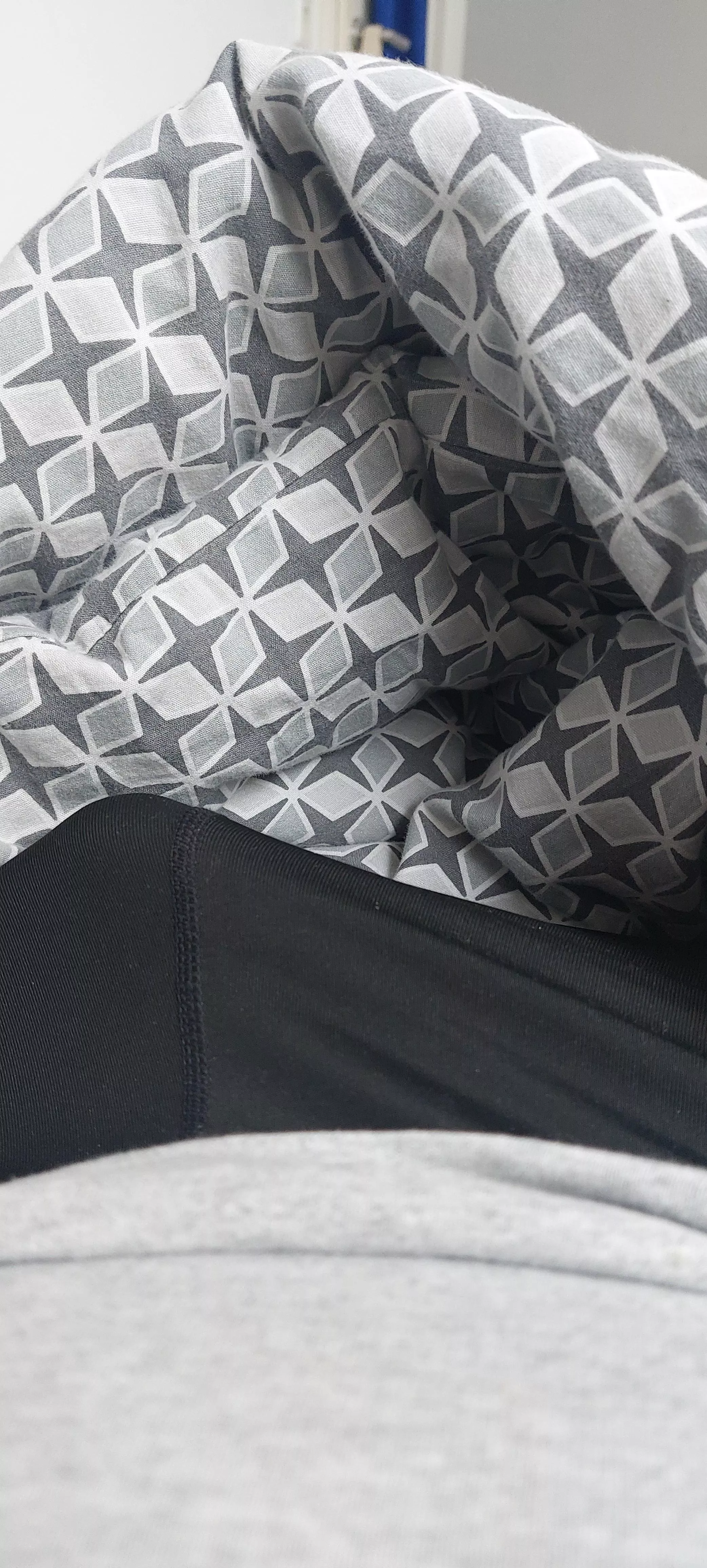 Gym tights are the best for dick outlines (m23)