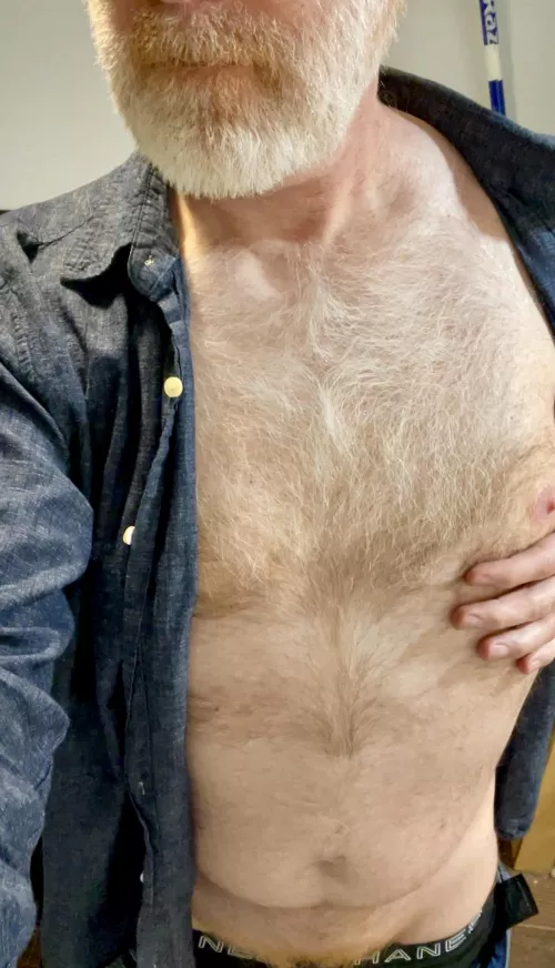 I can be fun to take a short break to strip down and snap a pic.