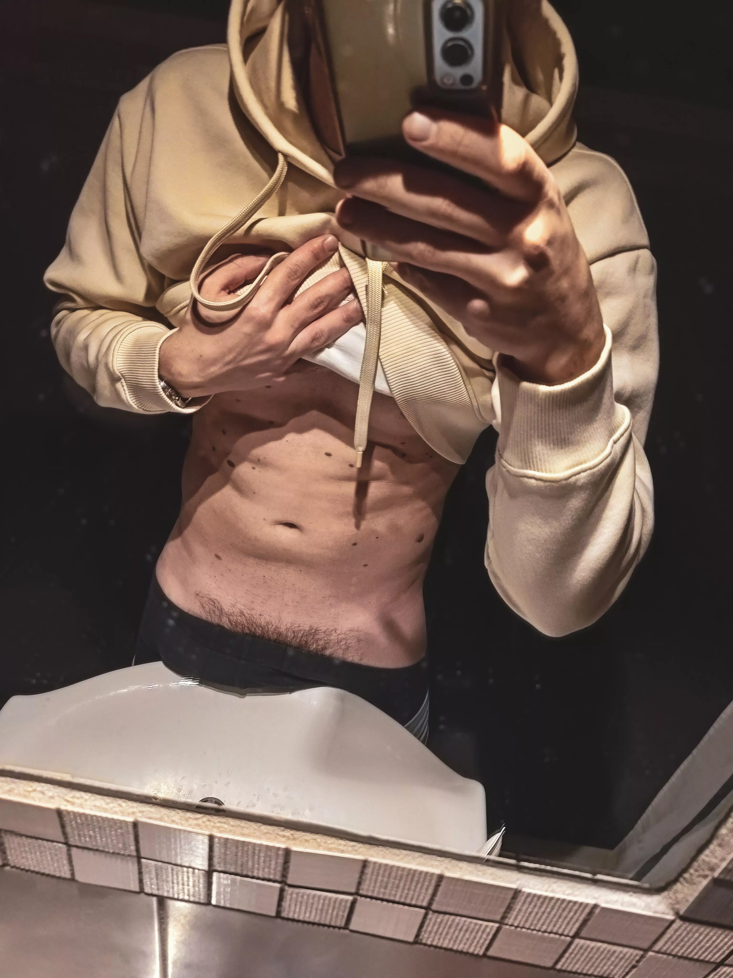 I can't seem to determine if I prefer taken or single girl's tits... I need your help to tilt the balance