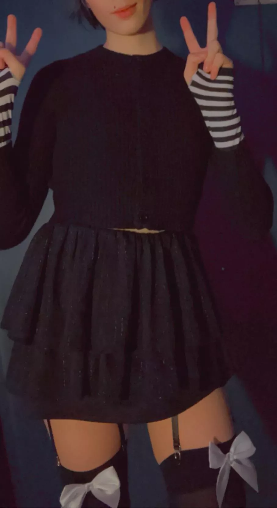 I don’t know why, but I feel good when I look feminine. :3