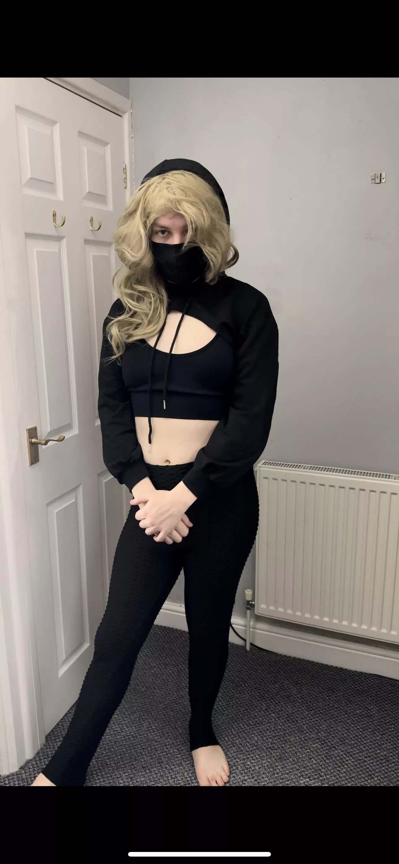 I think black really is my colour 🖤