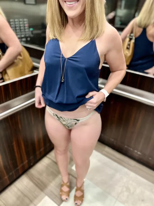 It's Sunday so y'all get to see how last night started out